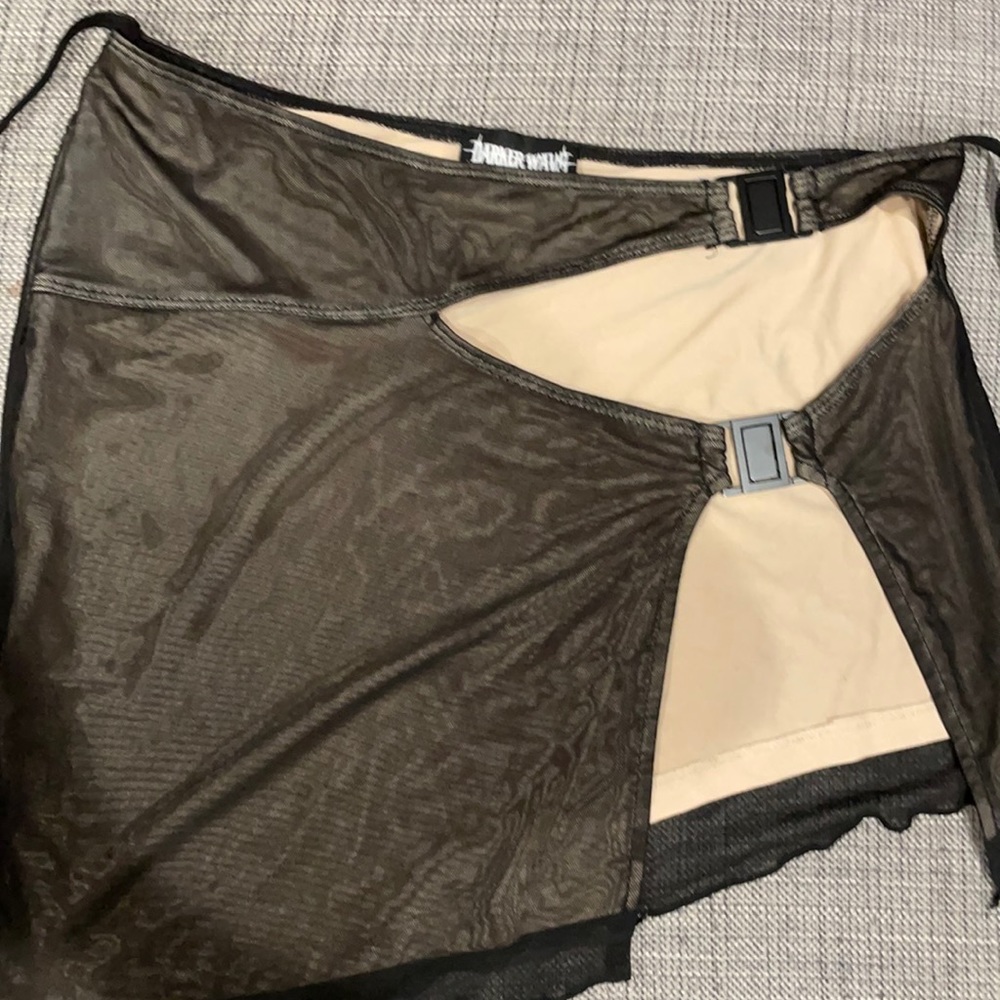 Darker waves mini skirt